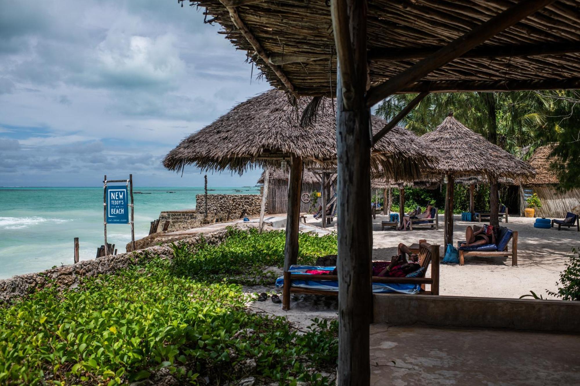 New Teddy'S On The Beach Jambiani  Exterior photo